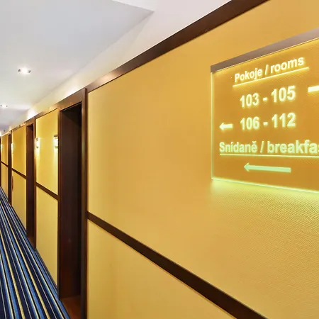 1920 Hotel Špindlerŭv Mlýn