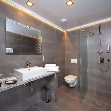 1920 4* Шпиндлерув-Млин