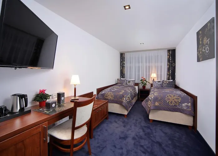 1920 Hotel Spindleruv Mlyn